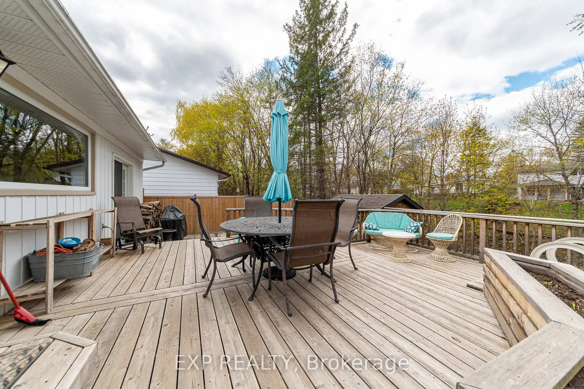 Photo 39 of 49 Parkmount Crescent, Ottawa, Sheahan Estates/Trend Village — HOMEH