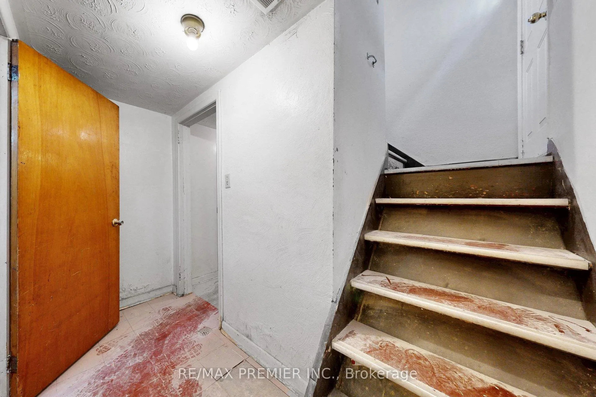 Photo 28 of 89 Burncrest Drive, Toronto, Bedford Park-Nortown — HOMEH
