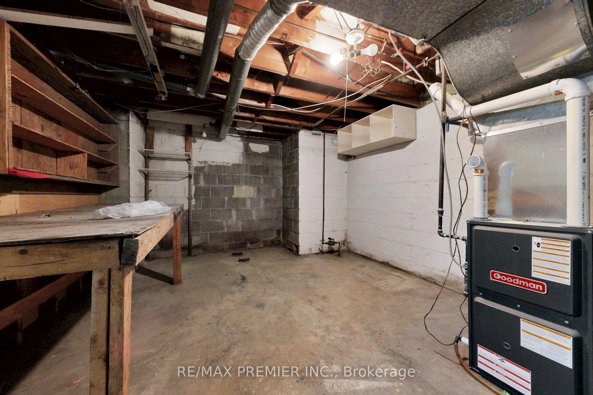Photo 31 of 89 Burncrest Drive, Toronto, Bedford Park-Nortown — HOMEH