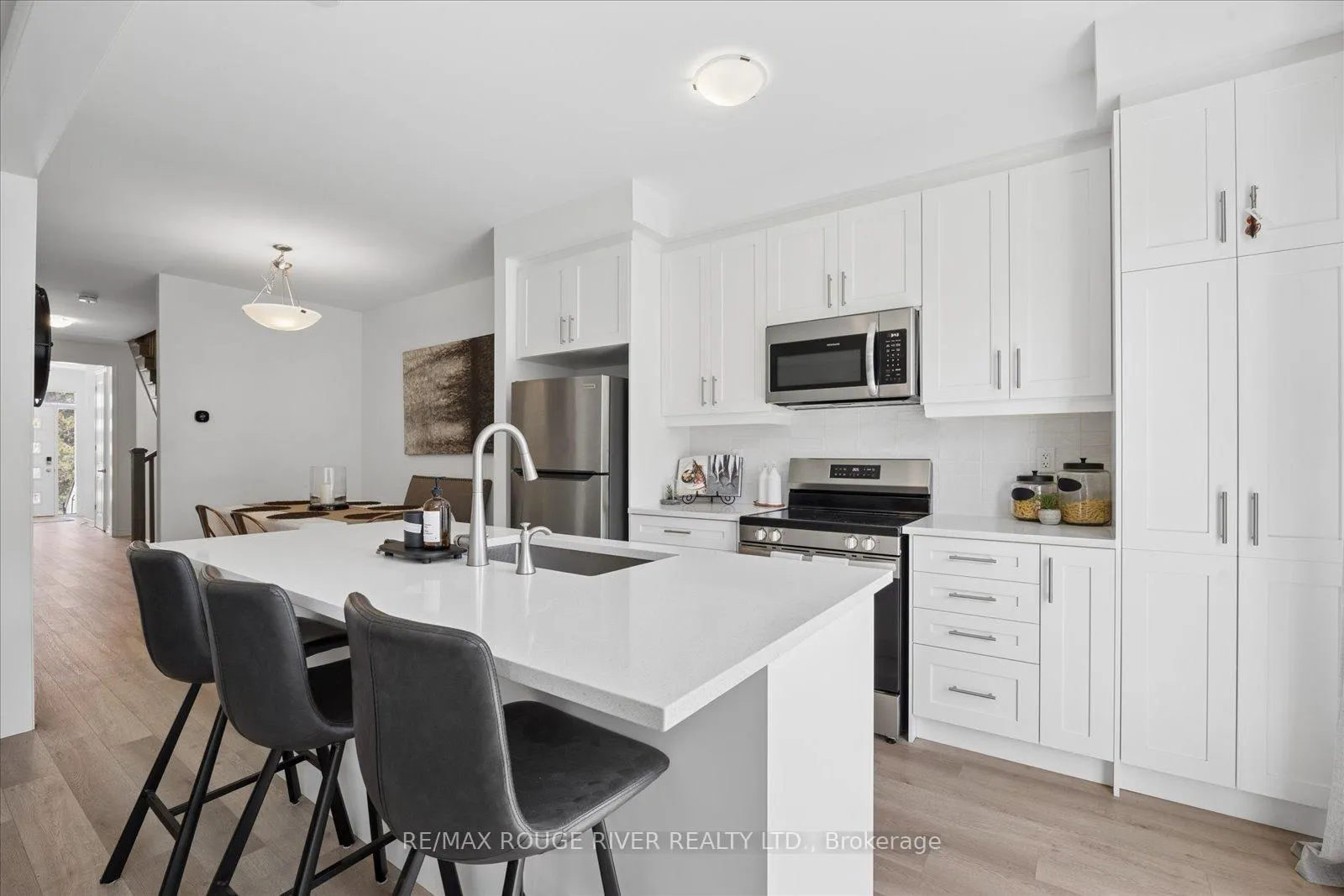Photo 10 of 3058 Sideline 16, Pickering, Rural Pickering — HOMEH