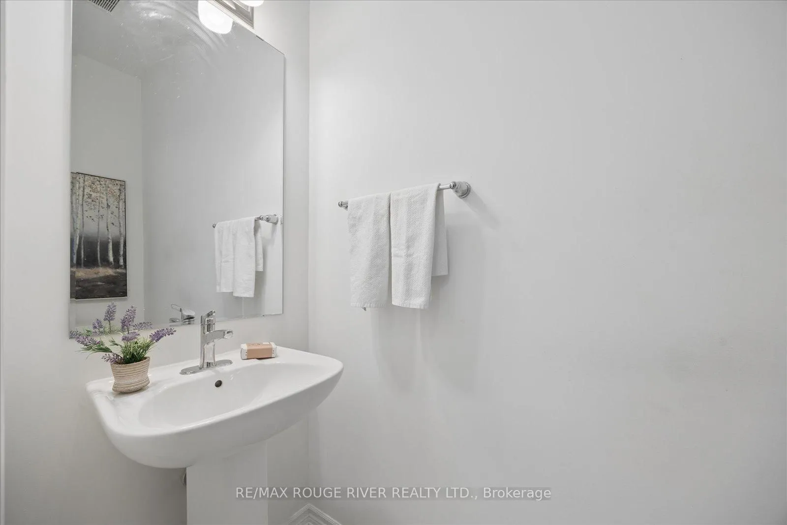 Photo 16 of 3058 Sideline 16, Pickering, Rural Pickering — HOMEH