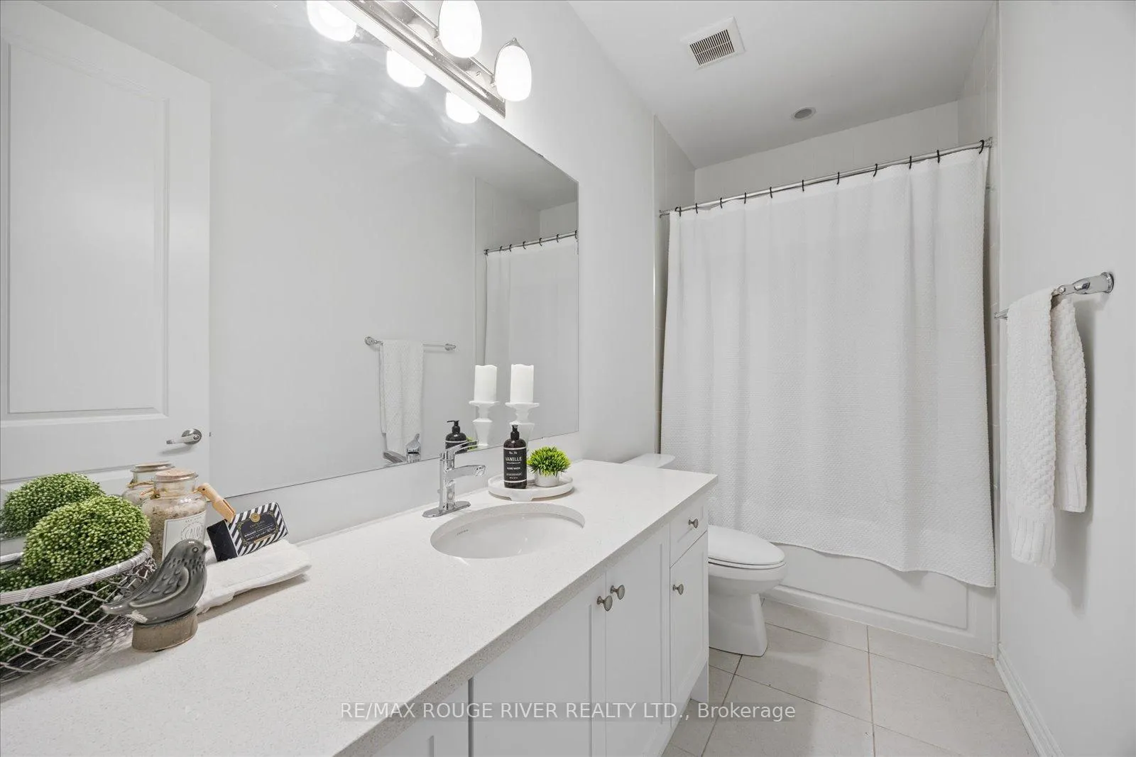 Photo 25 of 3058 Sideline 16, Pickering, Rural Pickering — HOMEH