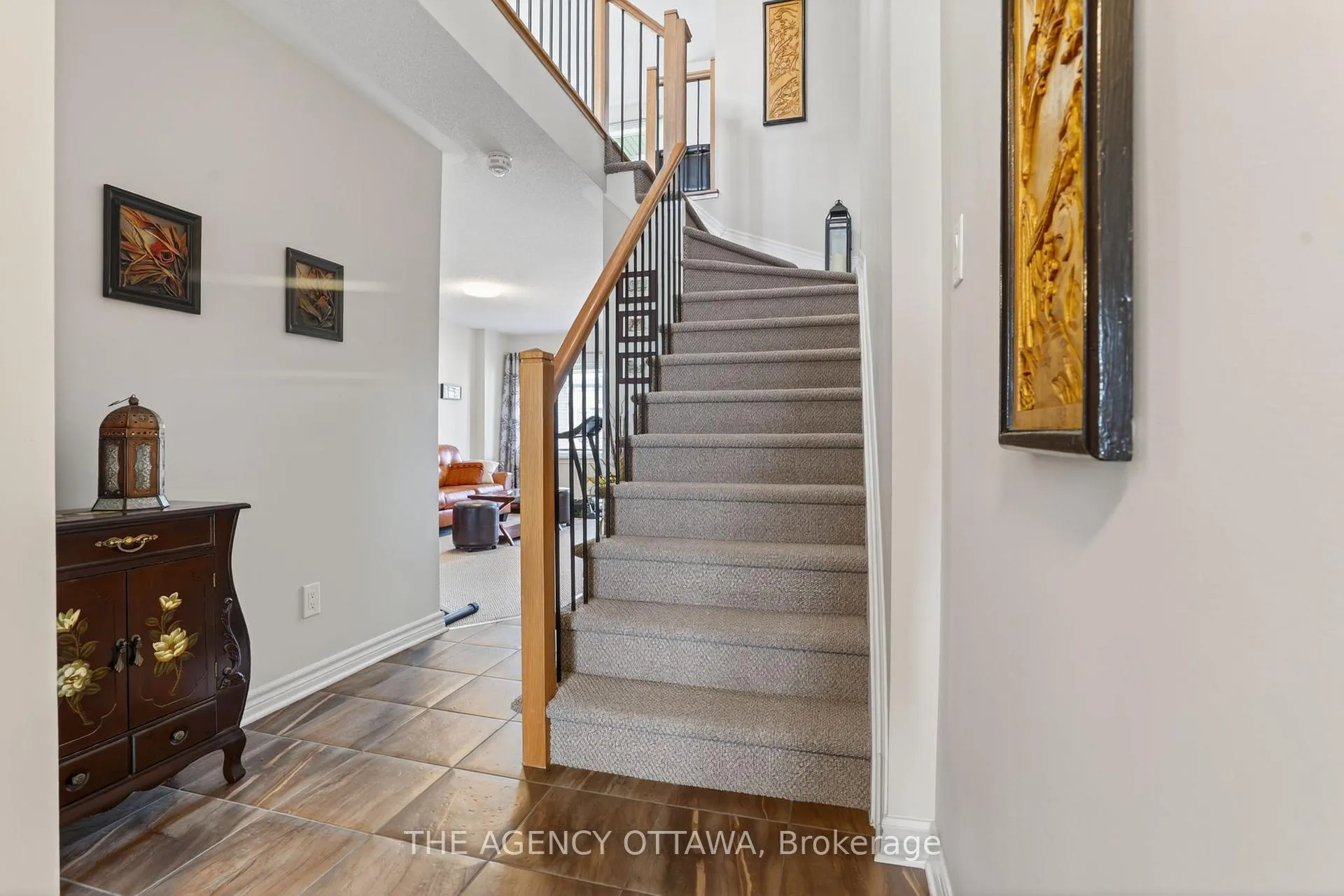 Photo 5 of 104 Gooseberry Place, Ottawa, Barrhaven - Longfields — HOMEH