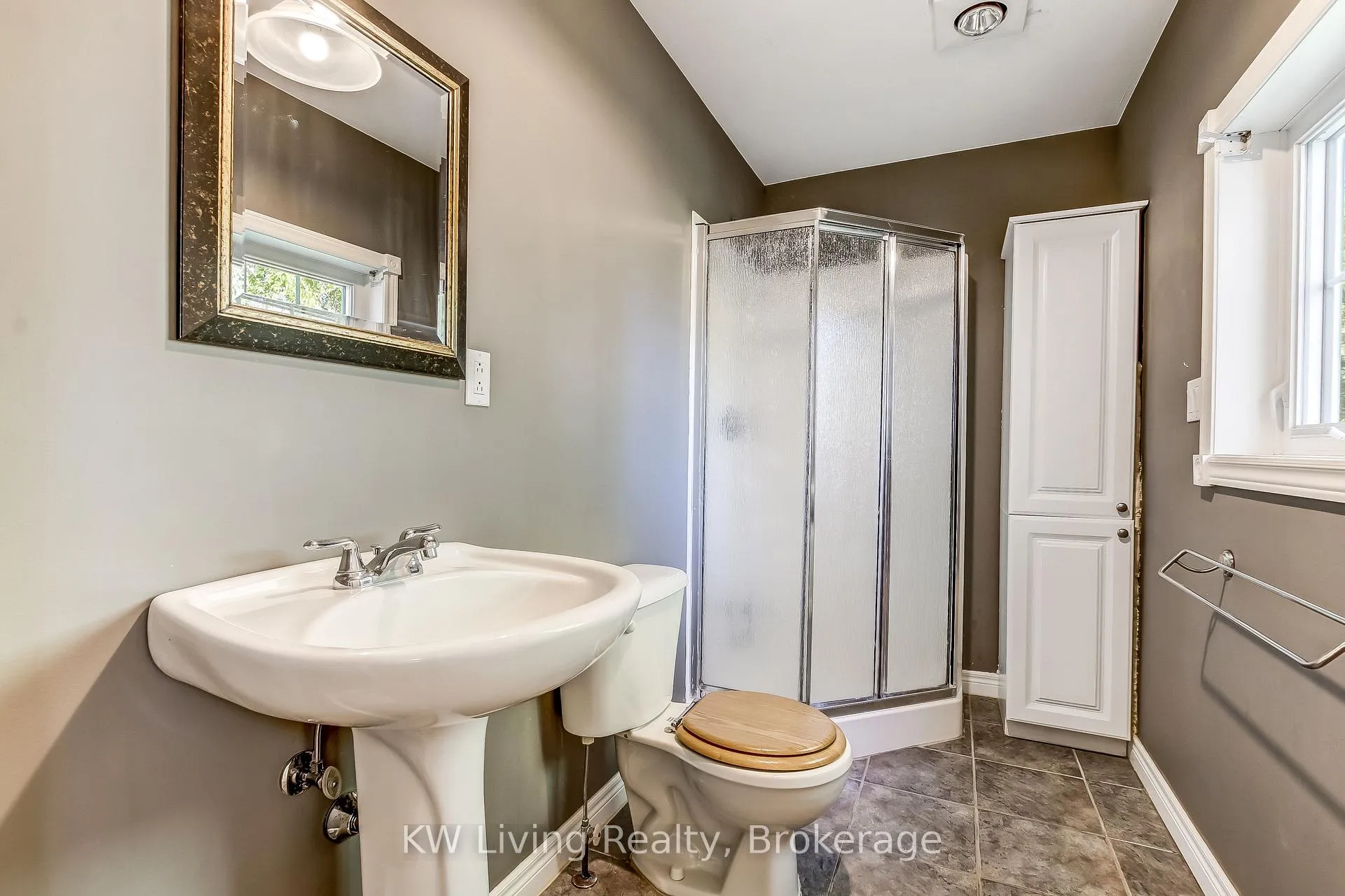 Photo 9 of Unit 2, 358 Windham Road, Norwich, Norwich Town — HOMEH