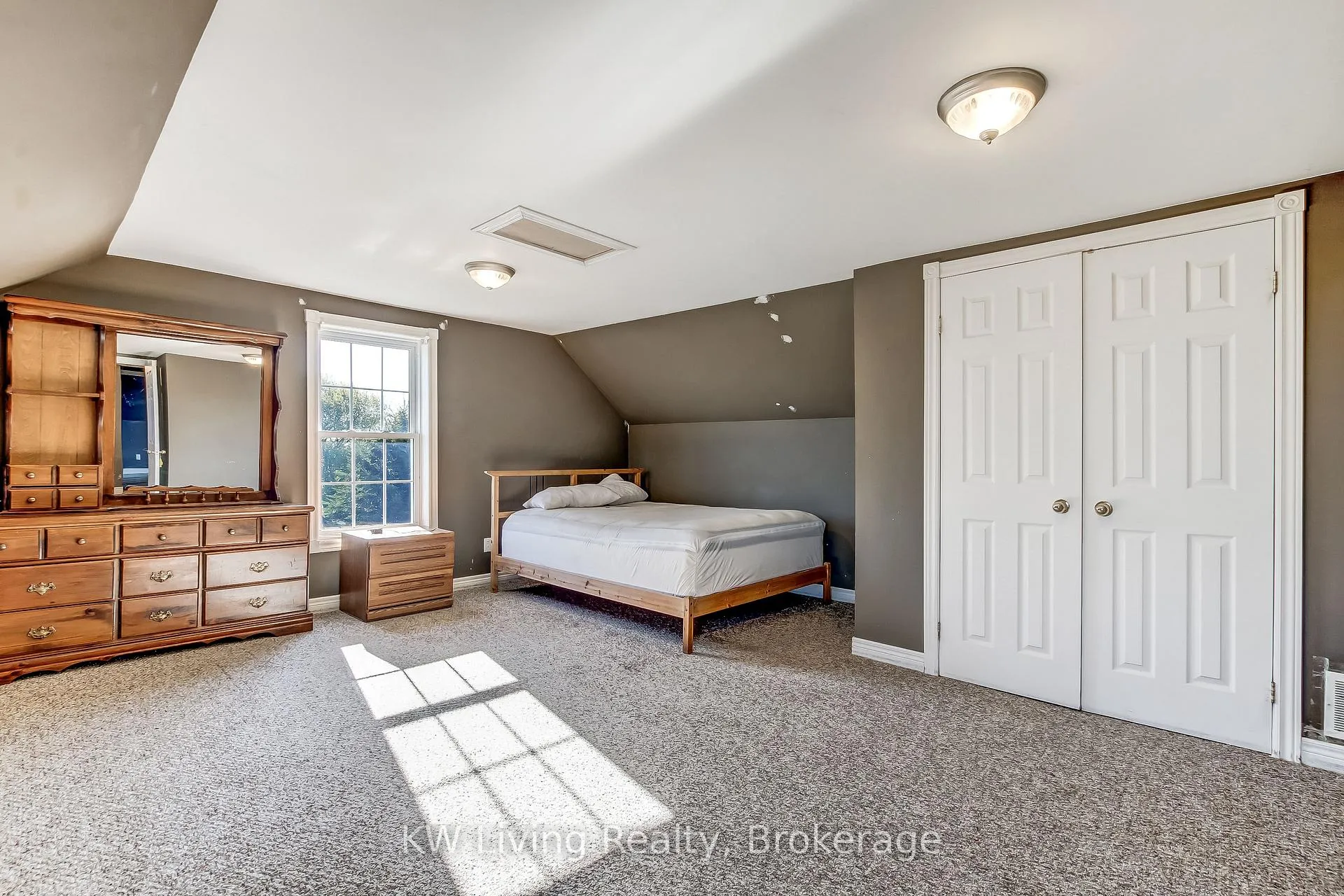 Photo 11 of Unit 2, 358 Windham Road, Norwich, Norwich Town — HOMEH