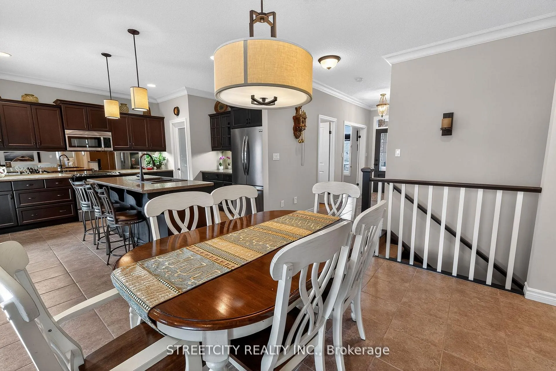 Photo 15 of 74 Westlake Drive, St. Thomas — HOMEH