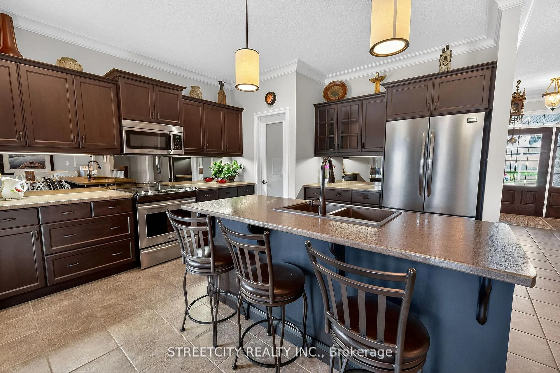 Photo 20 of 74 Westlake Drive, St. Thomas — HOMEH