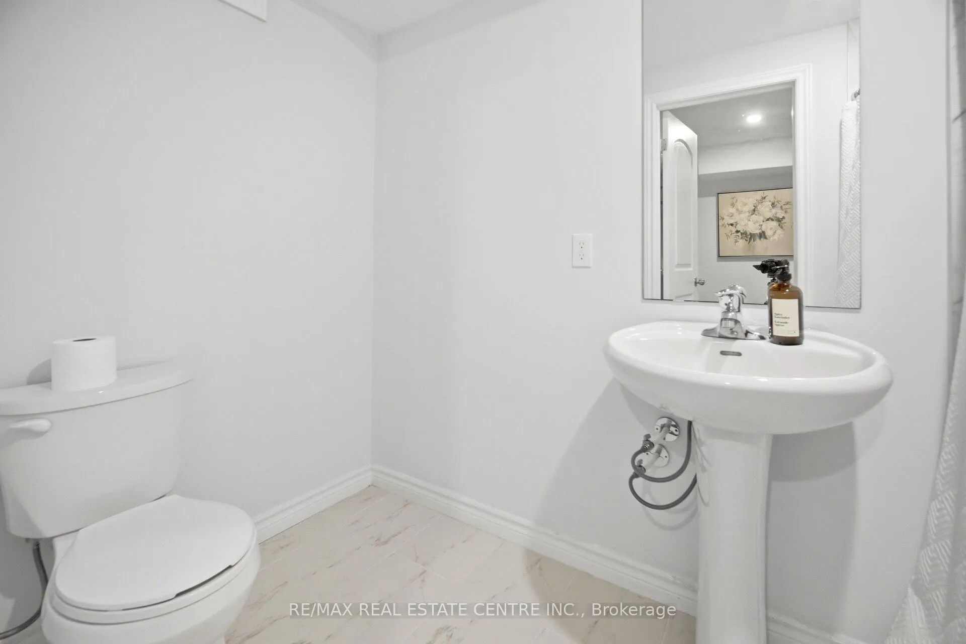 Photo 43 of 24 Duffel Crescent, Halton Hills, Georgetown — HOMEH