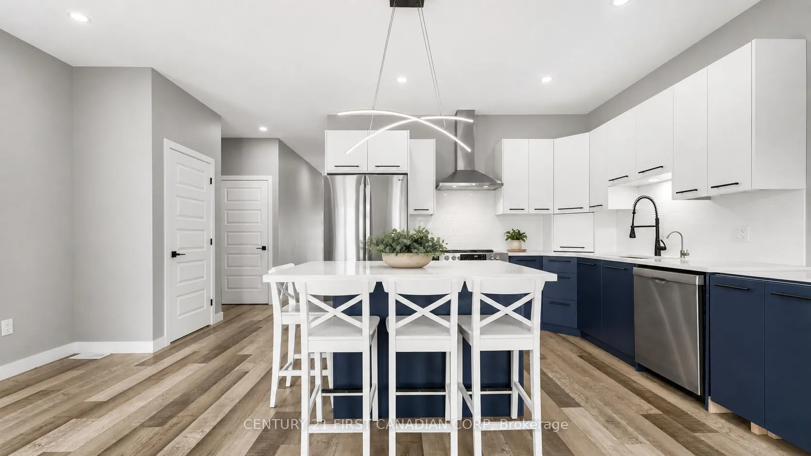 Photo 7 of 186 Hooper Street, St. Marys — HOMEH