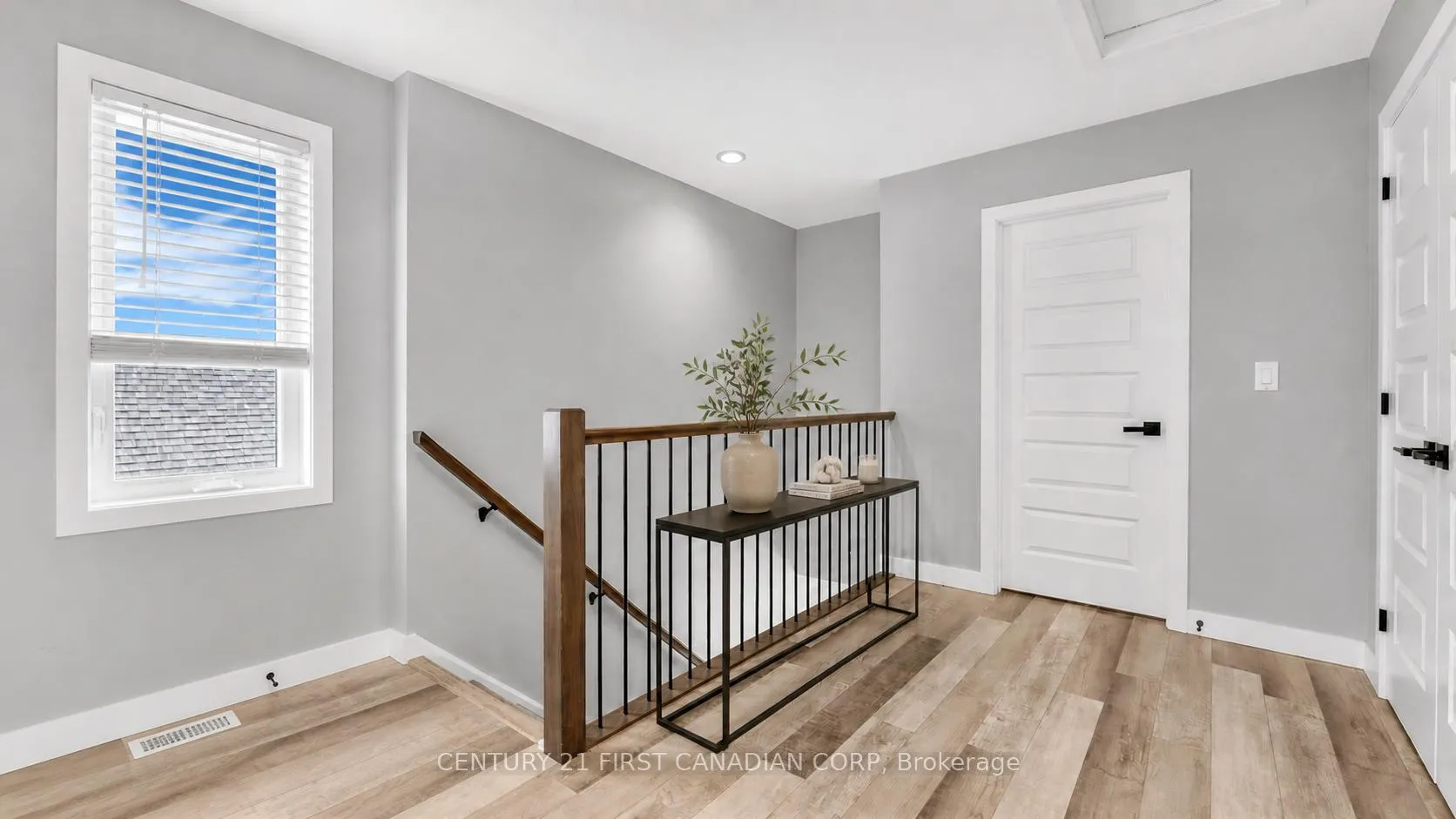 Photo 18 of 186 Hooper Street, St. Marys — HOMEH