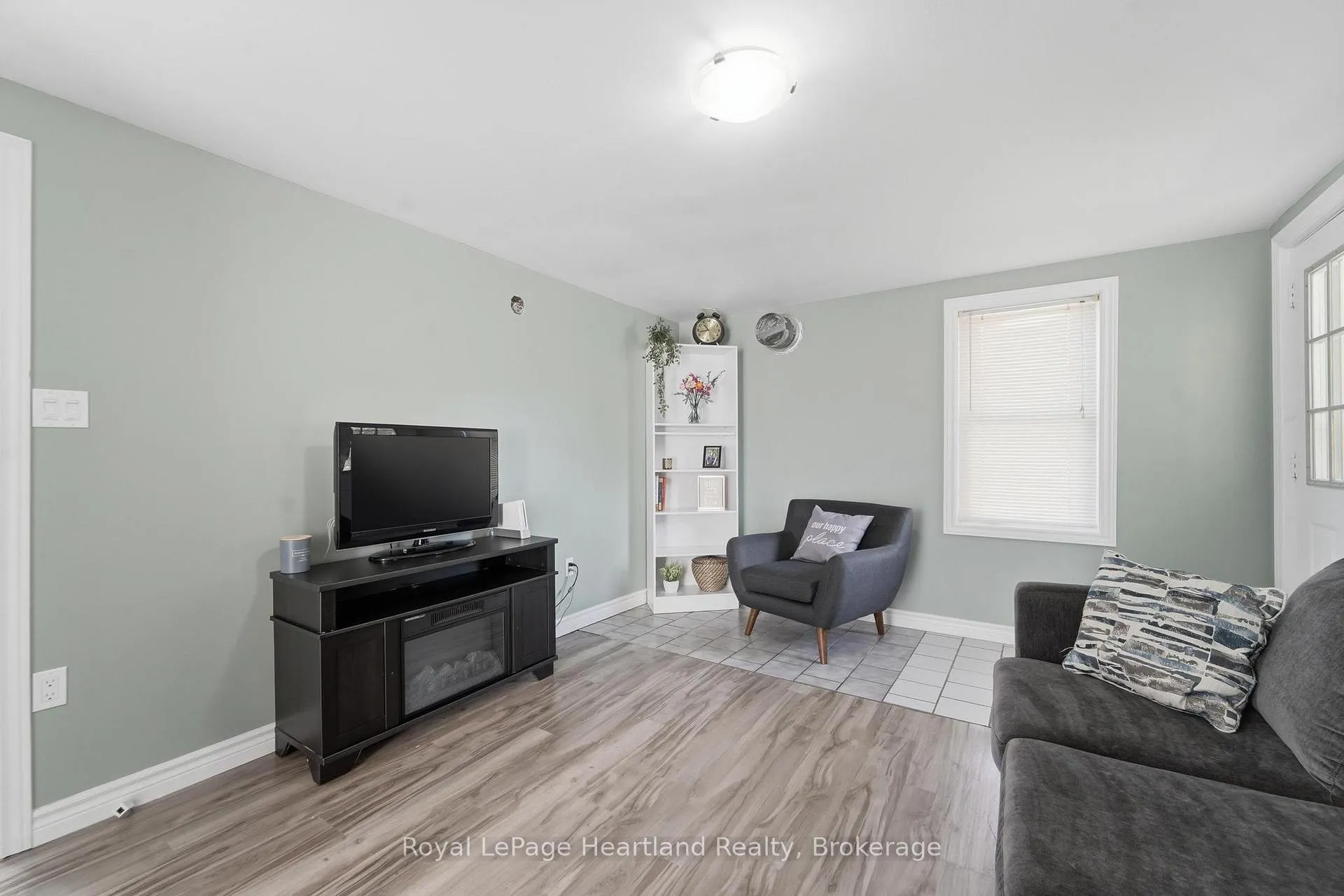Photo 5 of 128 Eldon Street, Goderich, Goderich (Town) — HOMEH