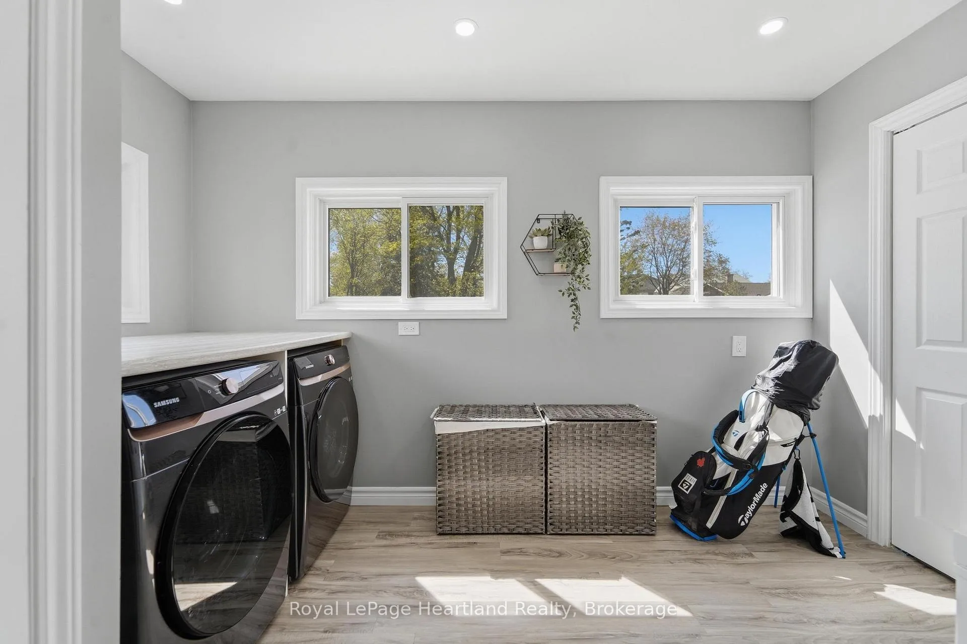 Photo 7 of 128 Eldon Street, Goderich, Goderich (Town) — HOMEH