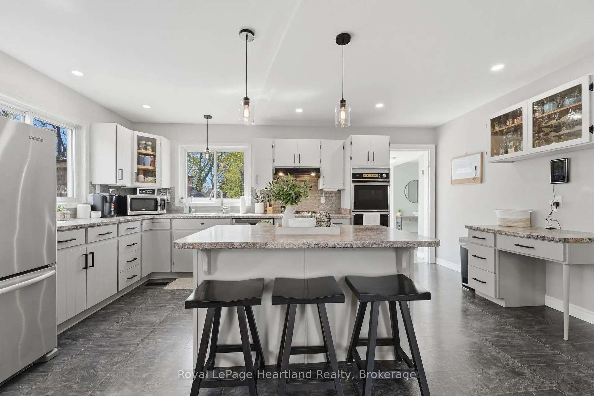 Photo 12 of 128 Eldon Street, Goderich, Goderich (Town) — HOMEH