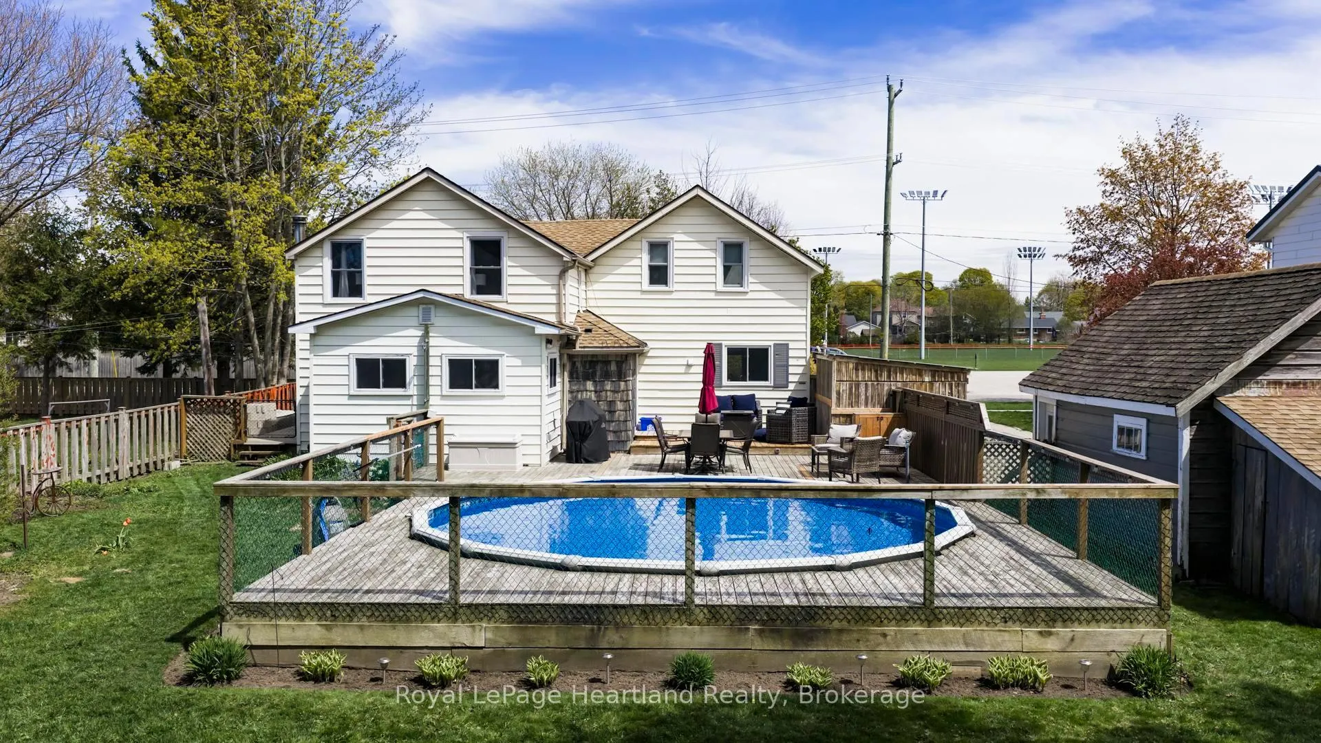 Photo 38 of 128 Eldon Street, Goderich, Goderich (Town) — HOMEH