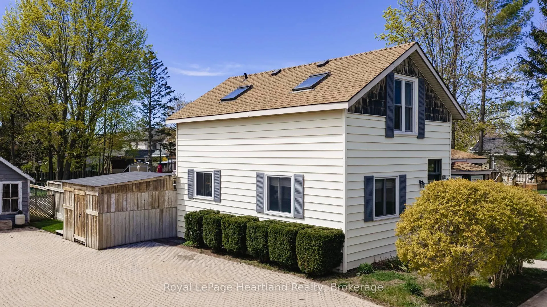 Photo 44 of 128 Eldon Street, Goderich, Goderich (Town) — HOMEH