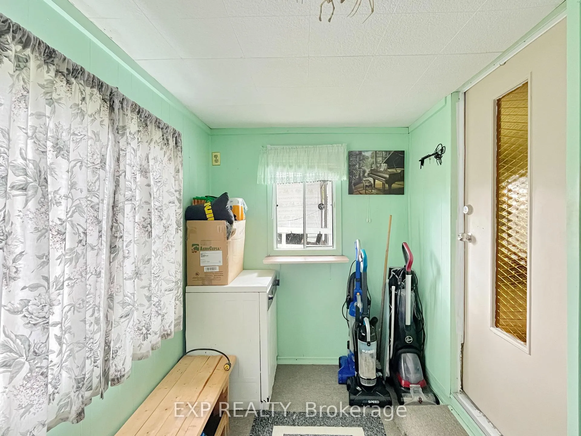 Photo 2 of Unit 14, 2155 Tollgate Road W, Cornwall — HOMEH