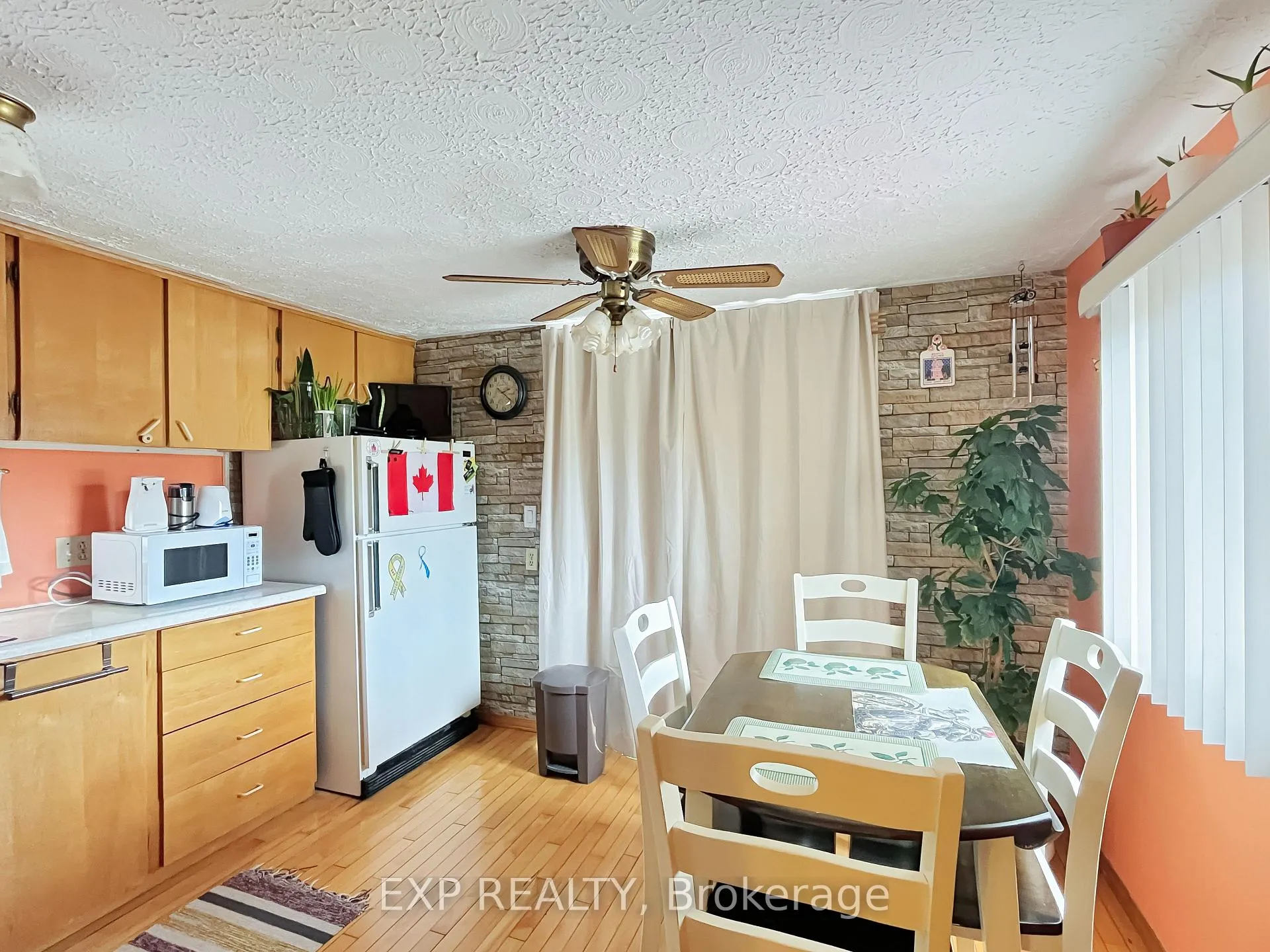 Photo 3 of Unit 14, 2155 Tollgate Road W, Cornwall — HOMEH