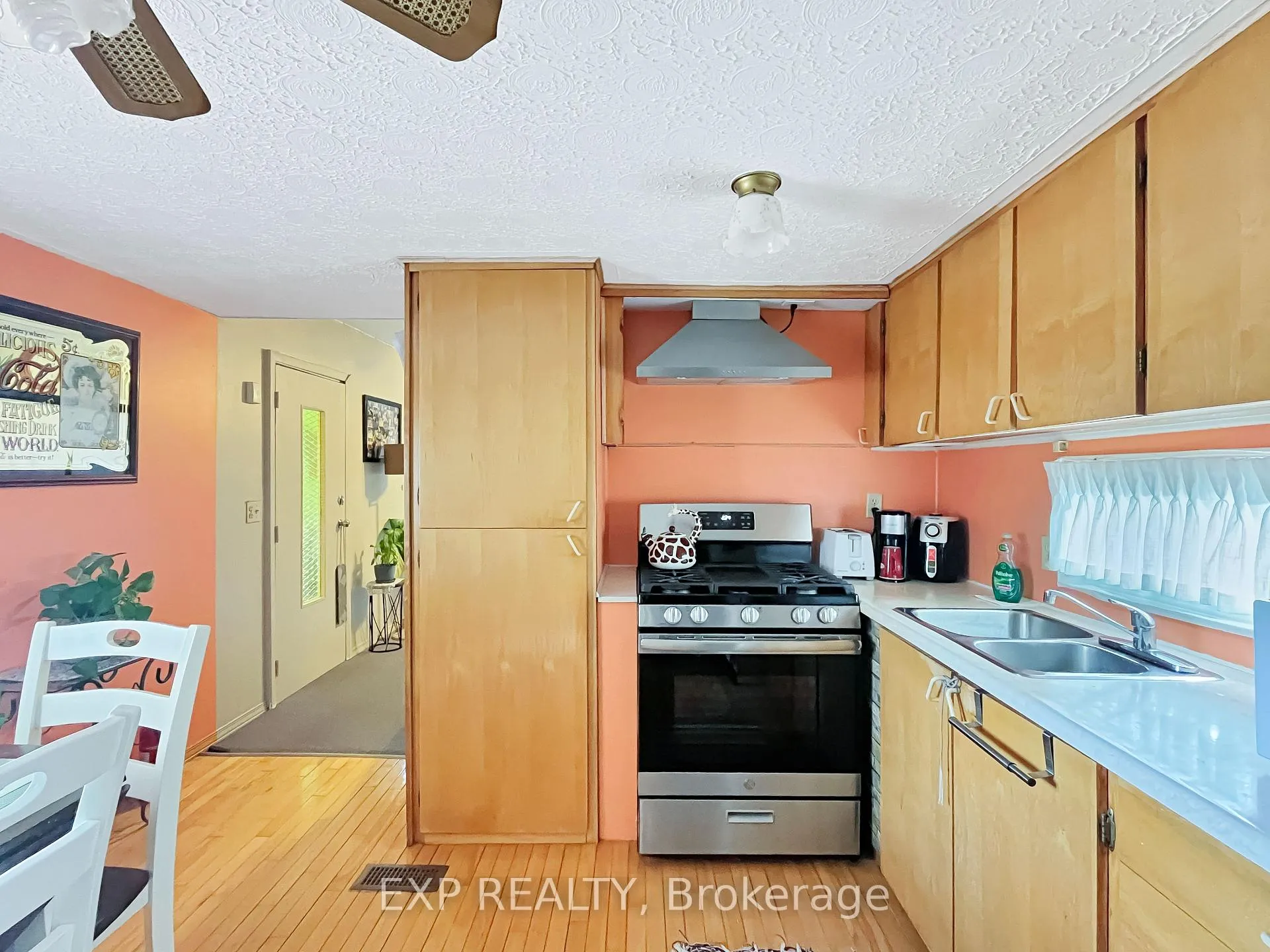 Photo 5 of Unit 14, 2155 Tollgate Road W, Cornwall — HOMEH