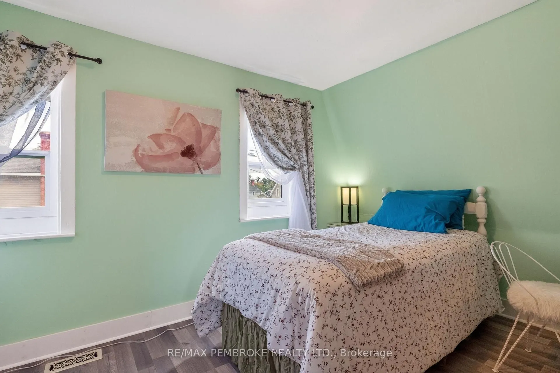 Photo 19 of 302 Willard Street, Pembroke — HOMEH