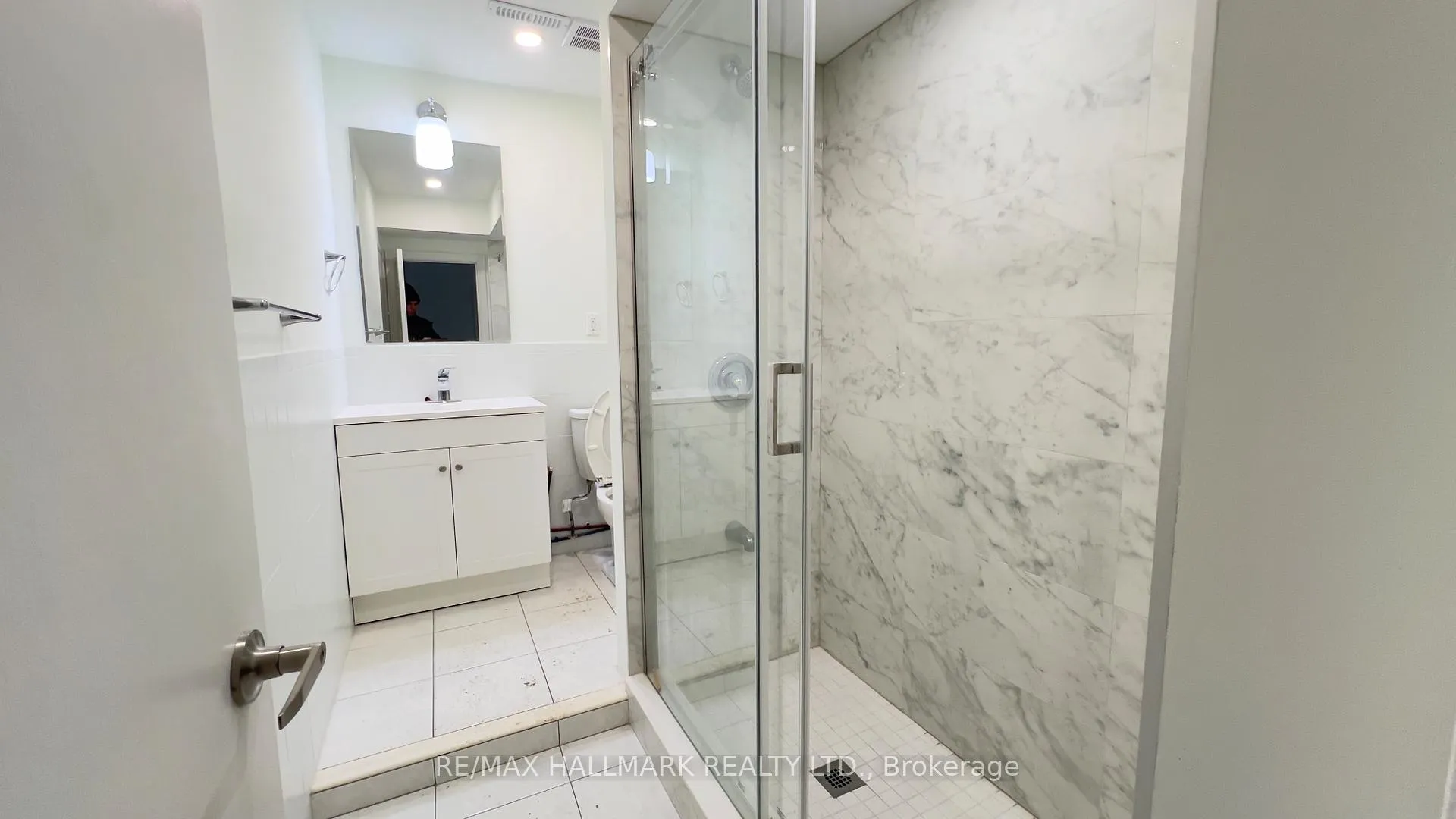 Photo 6 of Unit Basement, 131 Southview Drive, Vaughan, Concord — HOMEH
