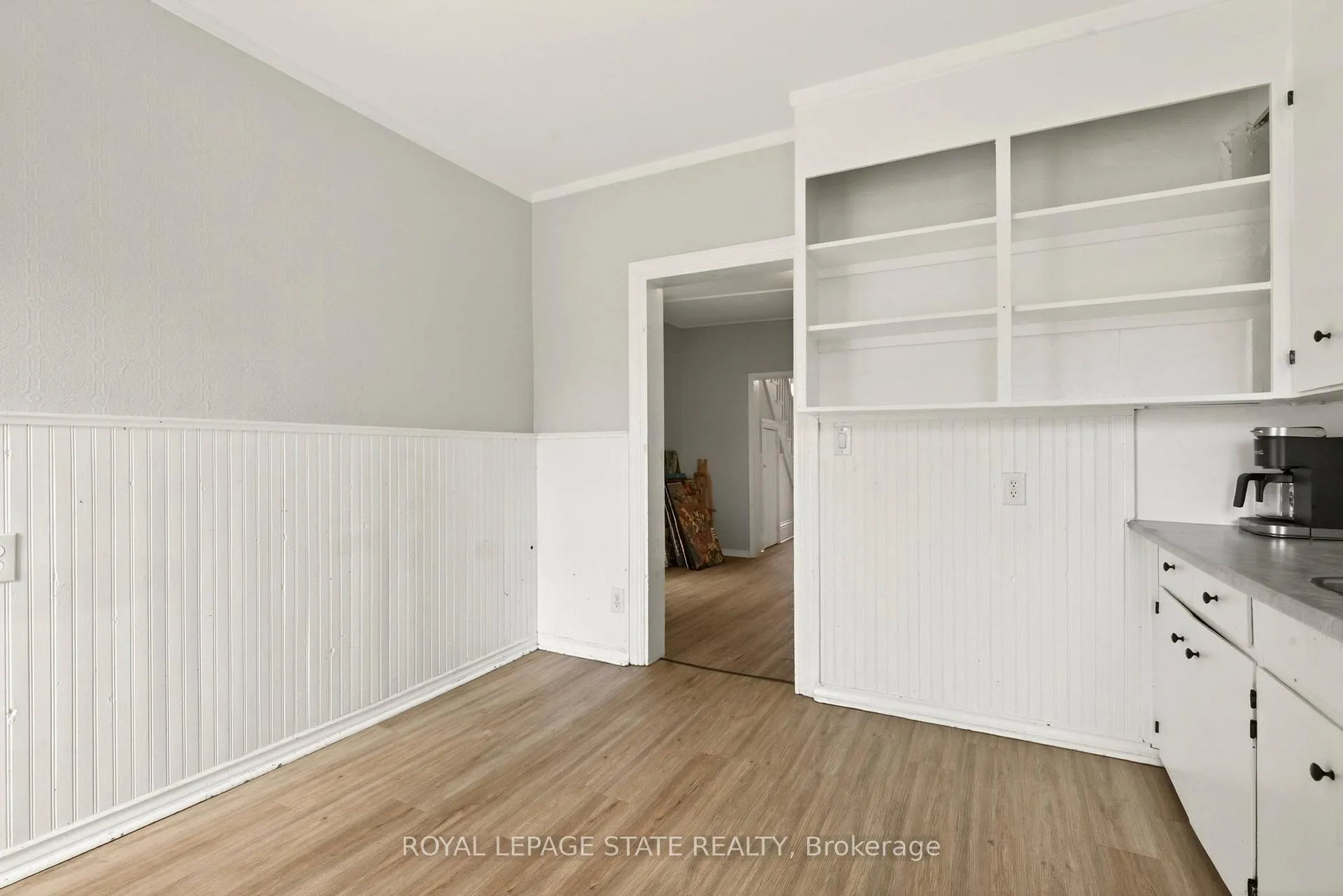 Photo 22 of 1236 Cannon Street E, Hamilton, Crown Point — HOMEH