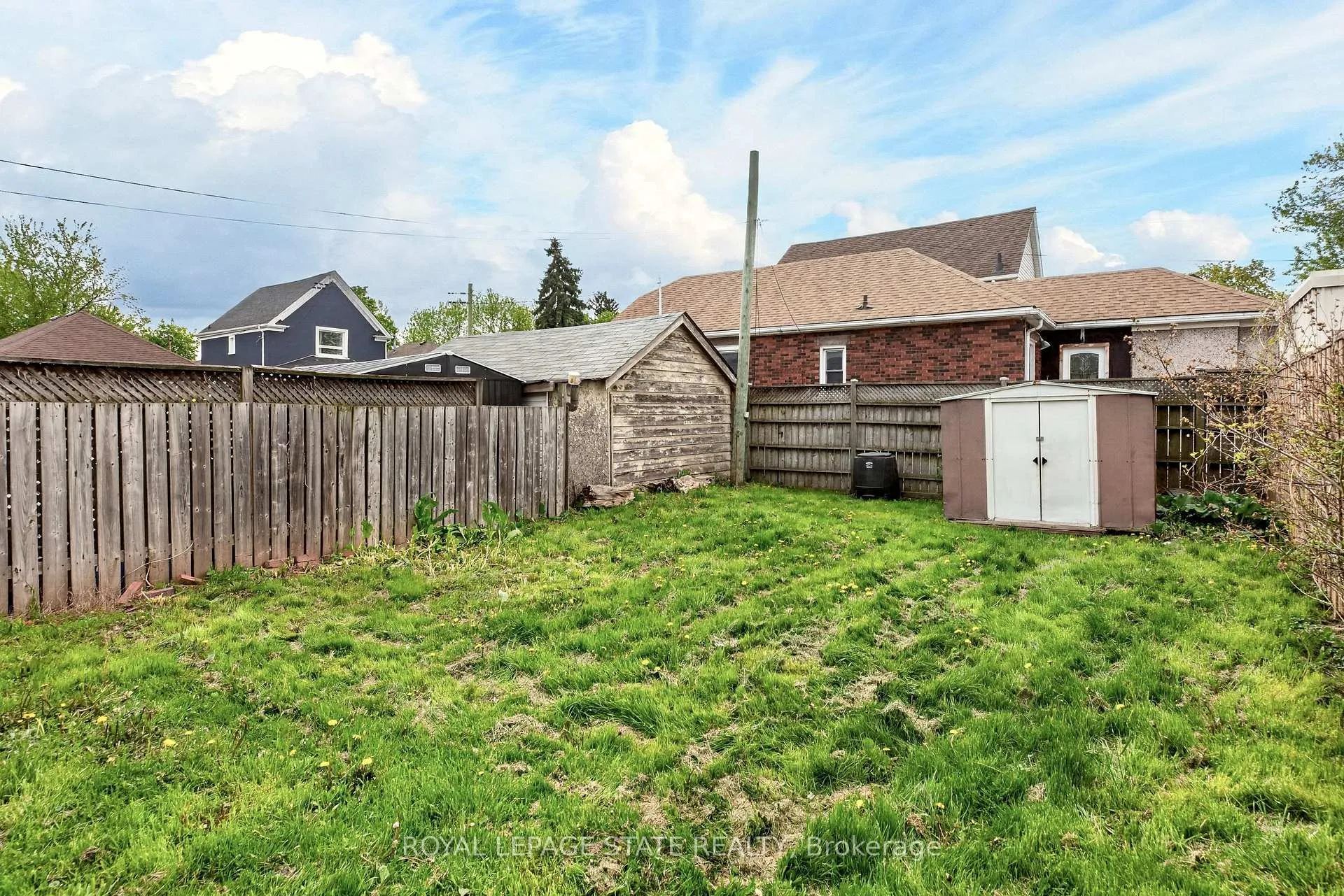 Photo 42 of 1236 Cannon Street E, Hamilton, Crown Point — HOMEH