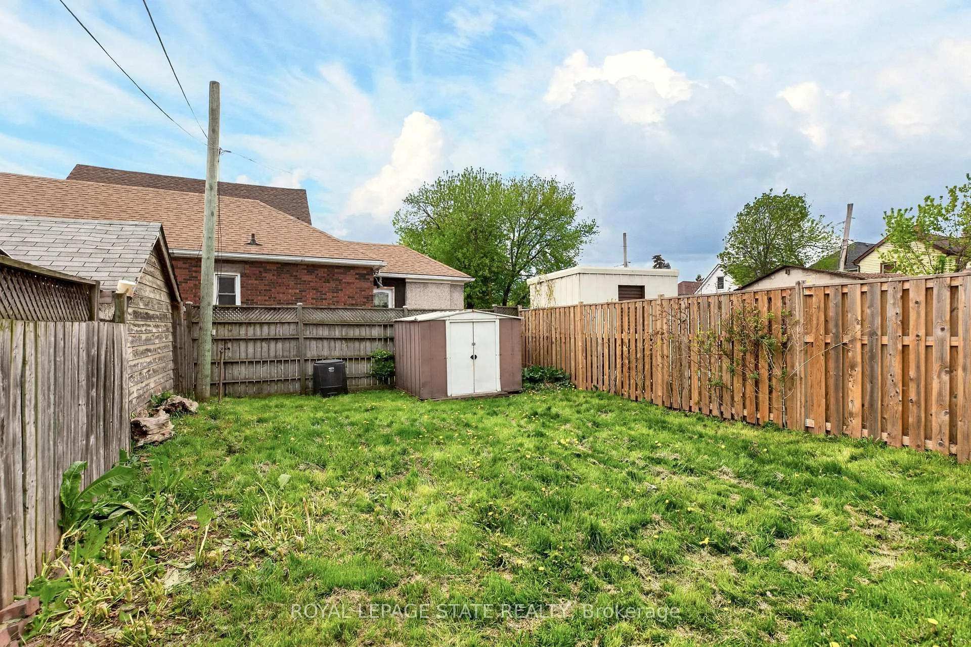 Photo 43 of 1236 Cannon Street E, Hamilton, Crown Point — HOMEH