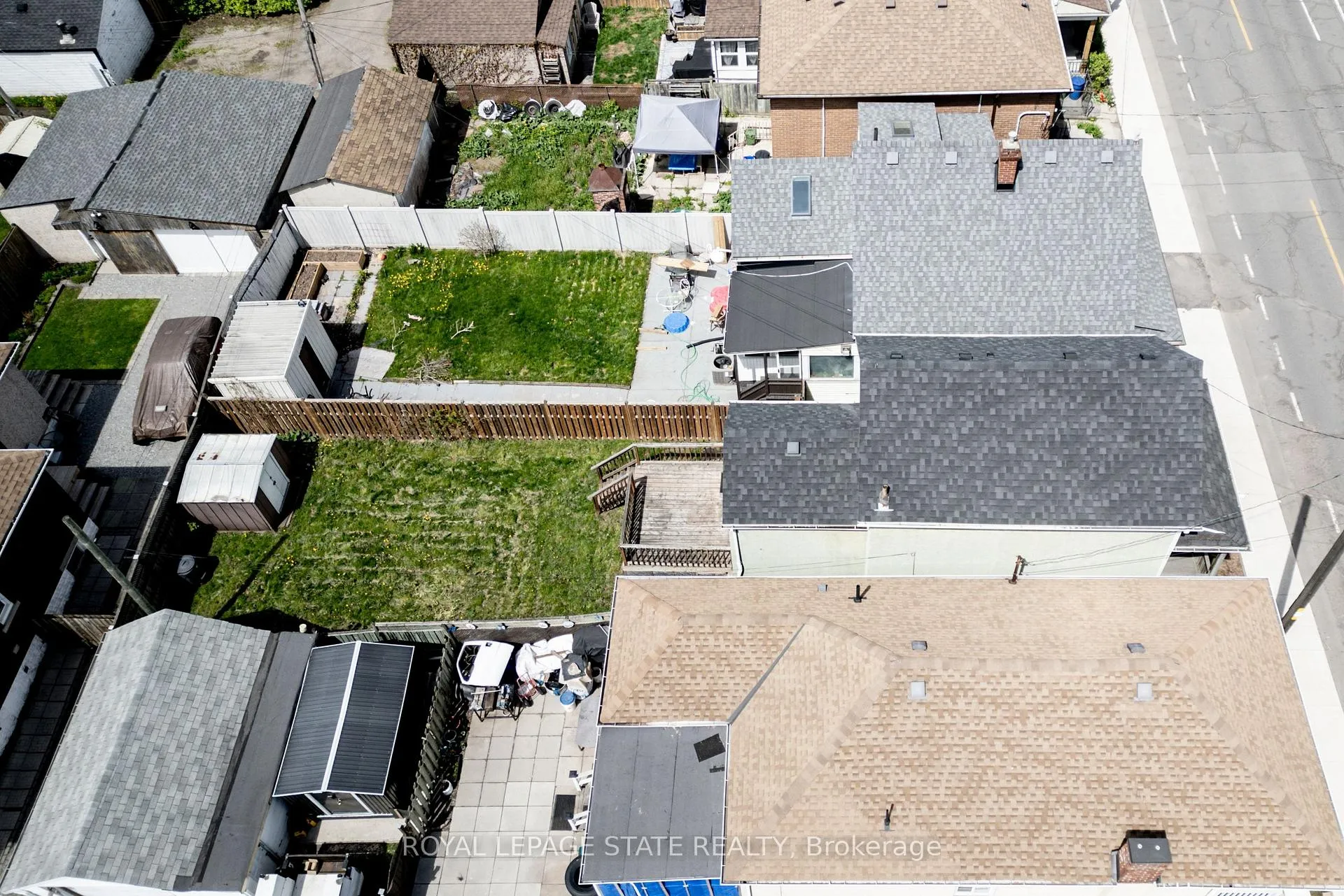 Photo 46 of 1236 Cannon Street E, Hamilton, Crown Point — HOMEH