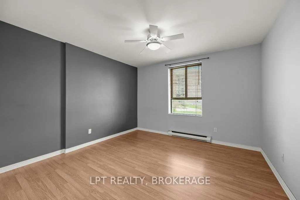 Photo 14 of Unit 303, 17 Eldon Hall Place, Kingston, Central City West — HOMEH