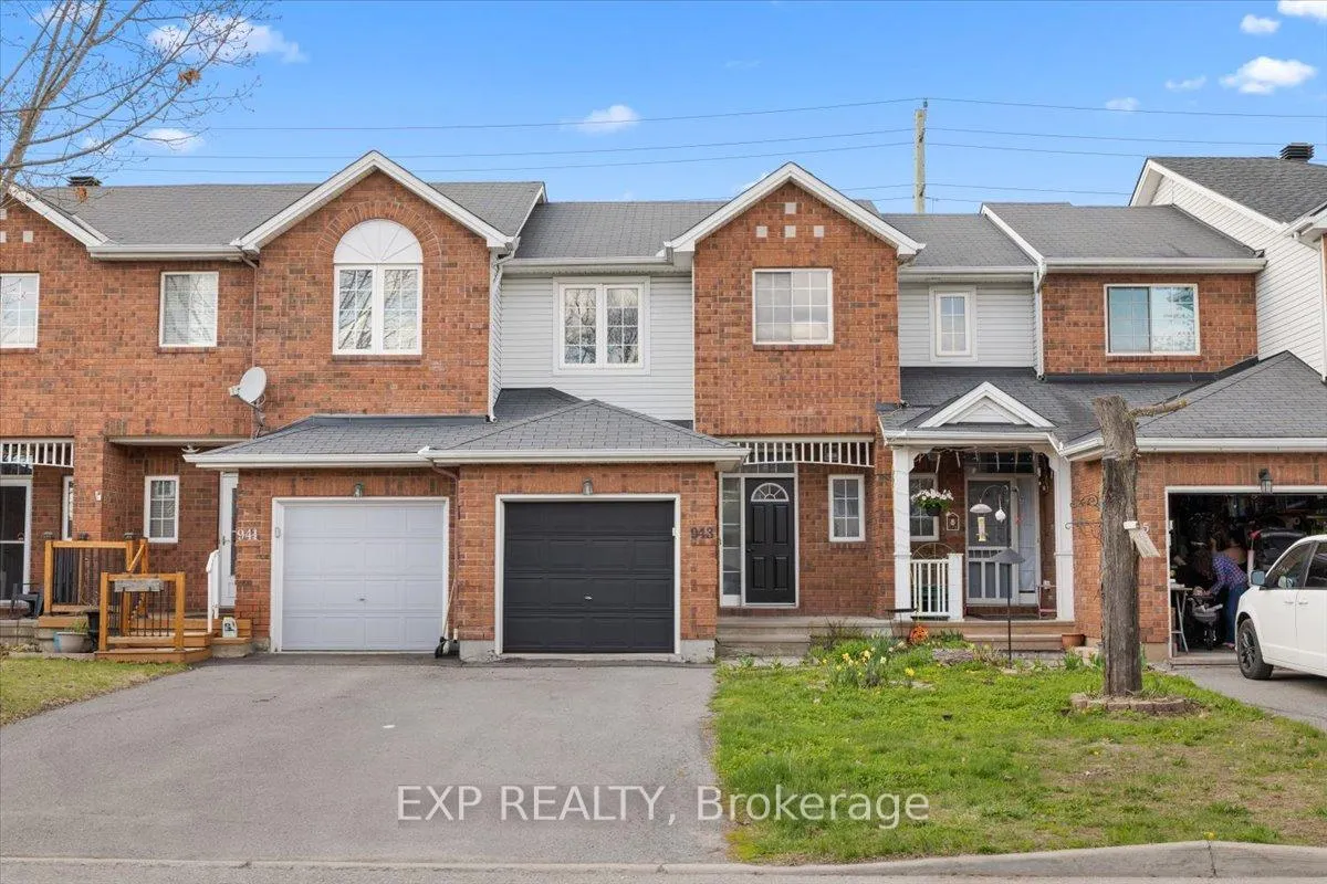 Photo 1 of 943 Markwick Crescent, Ottawa, Notting Hill/Summerside — HOMEH