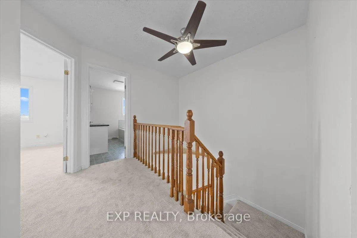 Photo 21 of 943 Markwick Crescent, Ottawa, Notting Hill/Summerside — HOMEH
