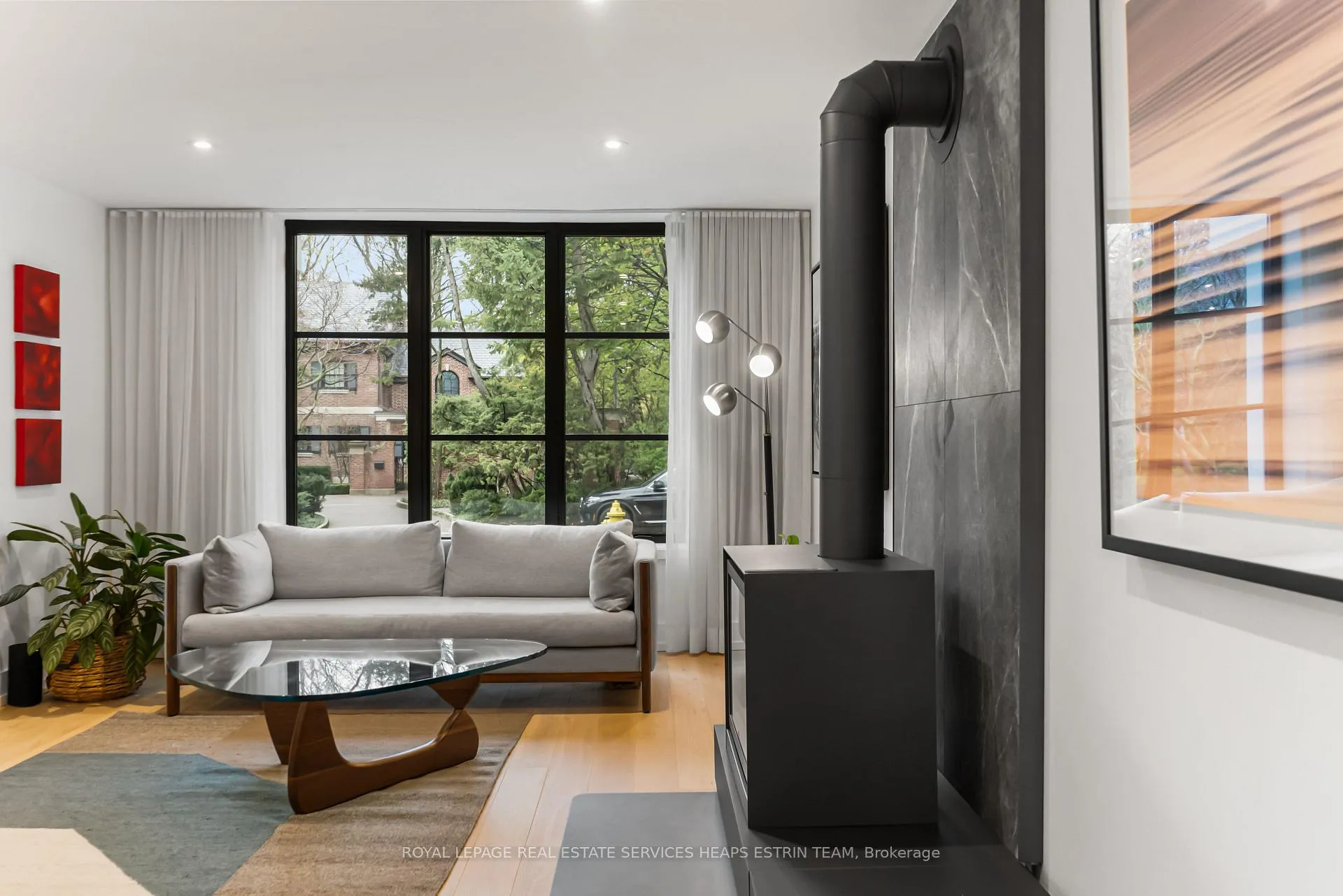 Photo 5 of 1 Moorehill Drive, Toronto, Leaside — HOMEH