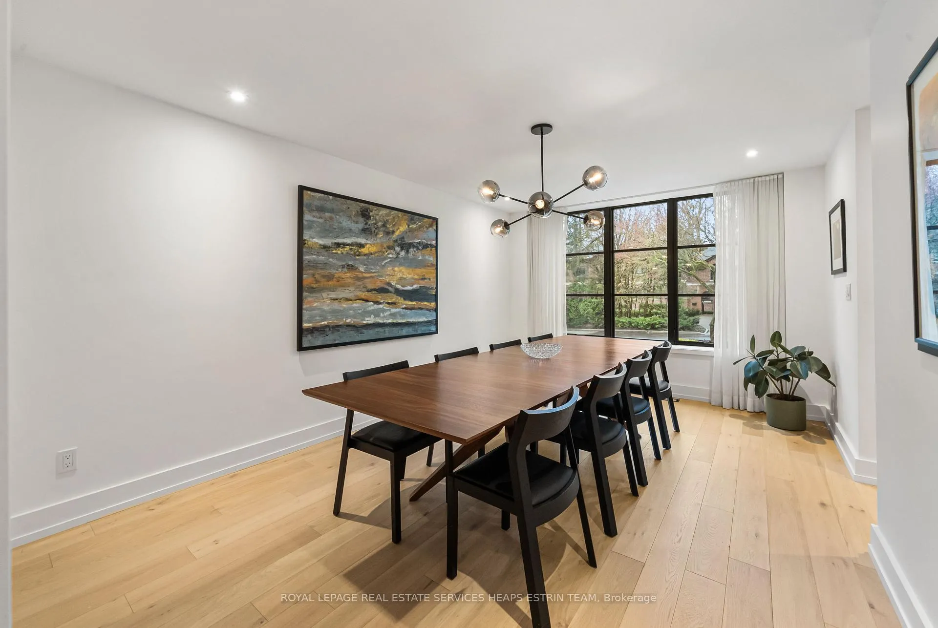 Photo 6 of 1 Moorehill Drive, Toronto, Leaside — HOMEH
