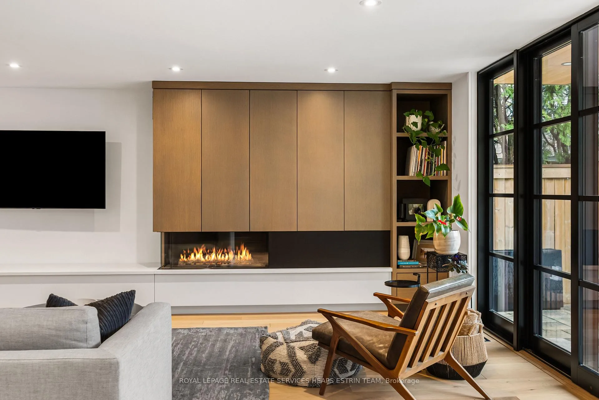 Photo 14 of 1 Moorehill Drive, Toronto, Leaside — HOMEH