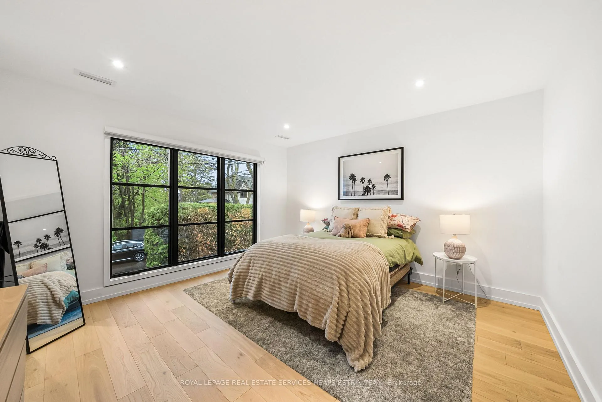 Photo 26 of 1 Moorehill Drive, Toronto, Leaside — HOMEH
