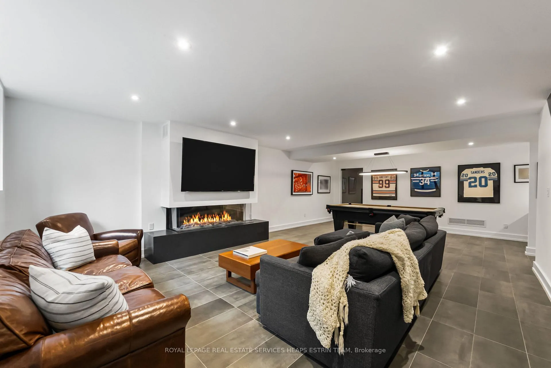 Photo 32 of 1 Moorehill Drive, Toronto, Leaside — HOMEH