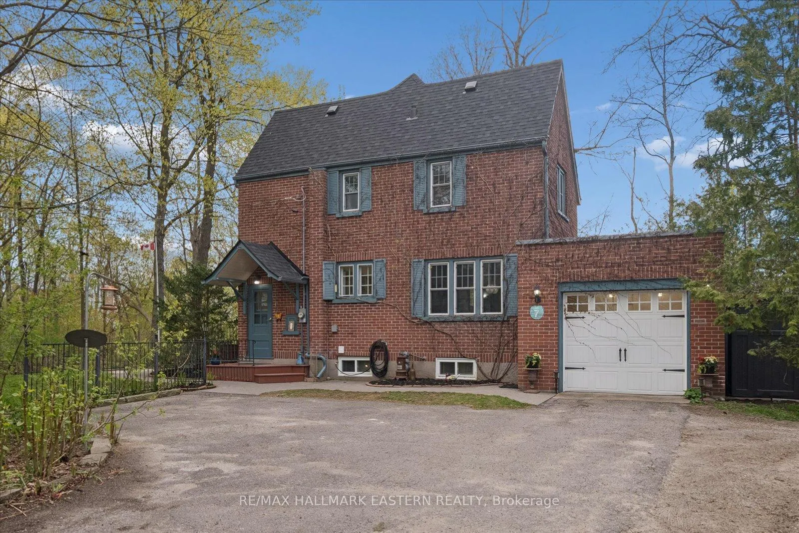 Photo 41 of 301 Engleburn Avenue, Peterborough, Ashburnham Ward 4 — HOMEH