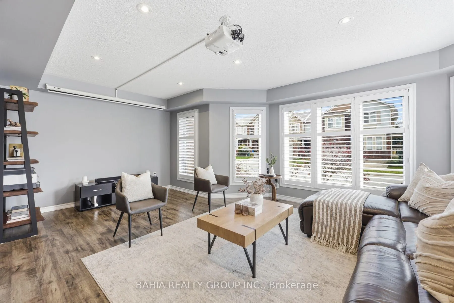Photo 13 of 638 Gervais Terrace, Milton, Coates — HOMEH
