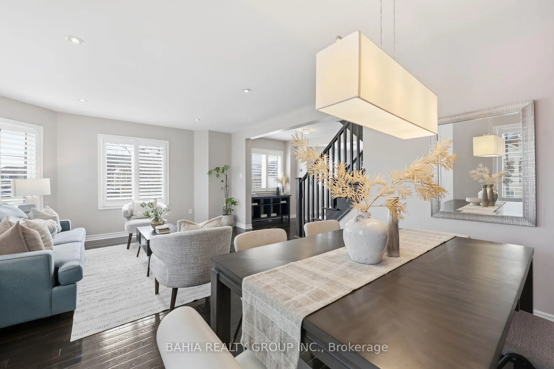 Photo 21 of 638 Gervais Terrace, Milton, Coates — HOMEH