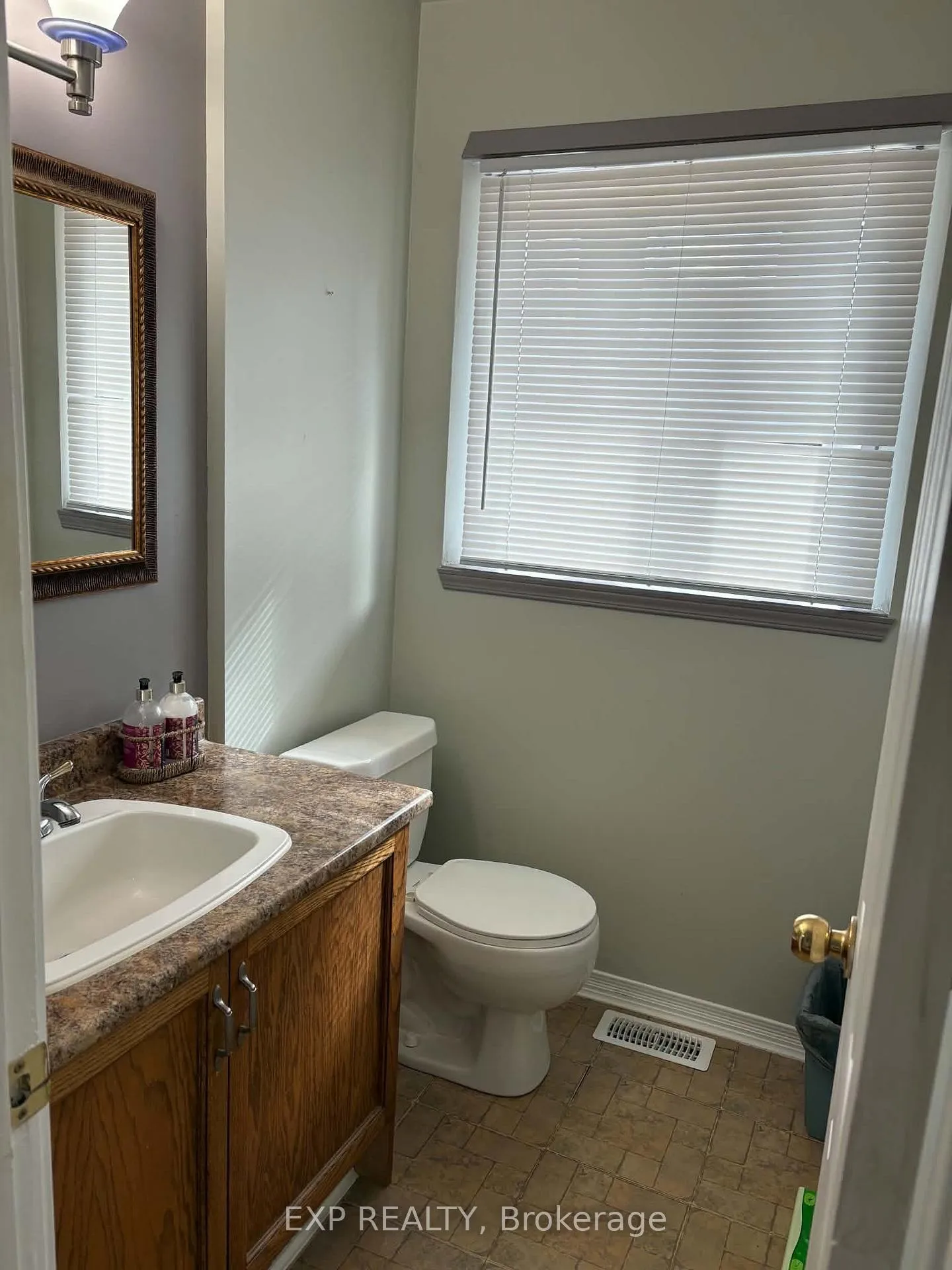 Photo 8 of Unit 12, 6461 Colony Square, Ottawa, Convent Glen North — HOMEH