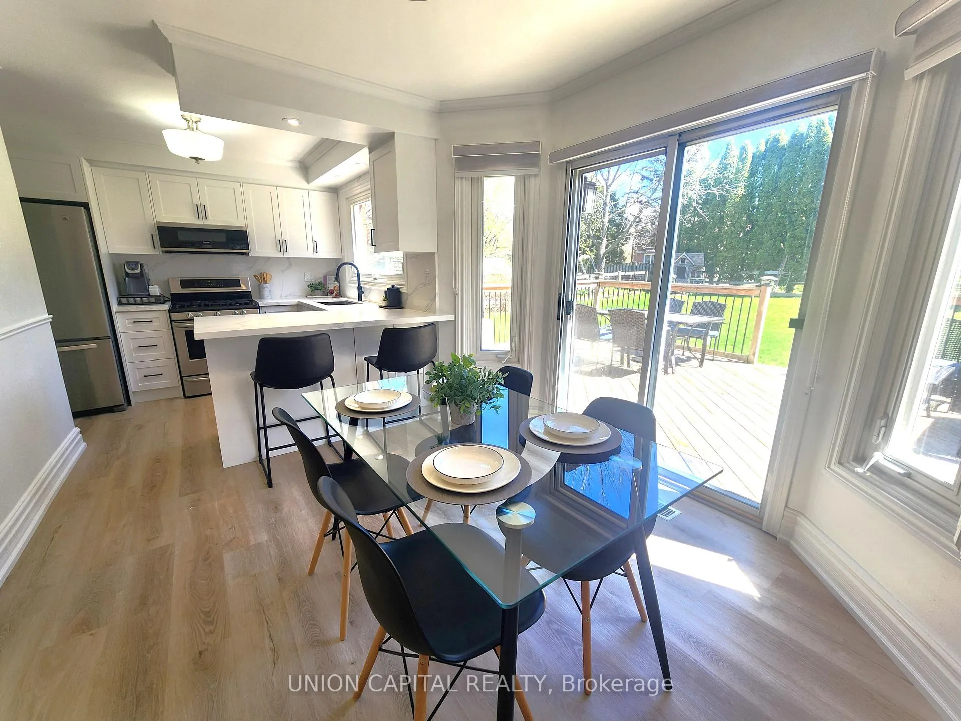 Photo 3 of 37 Carmody Lane, Uxbridge — HOMEH