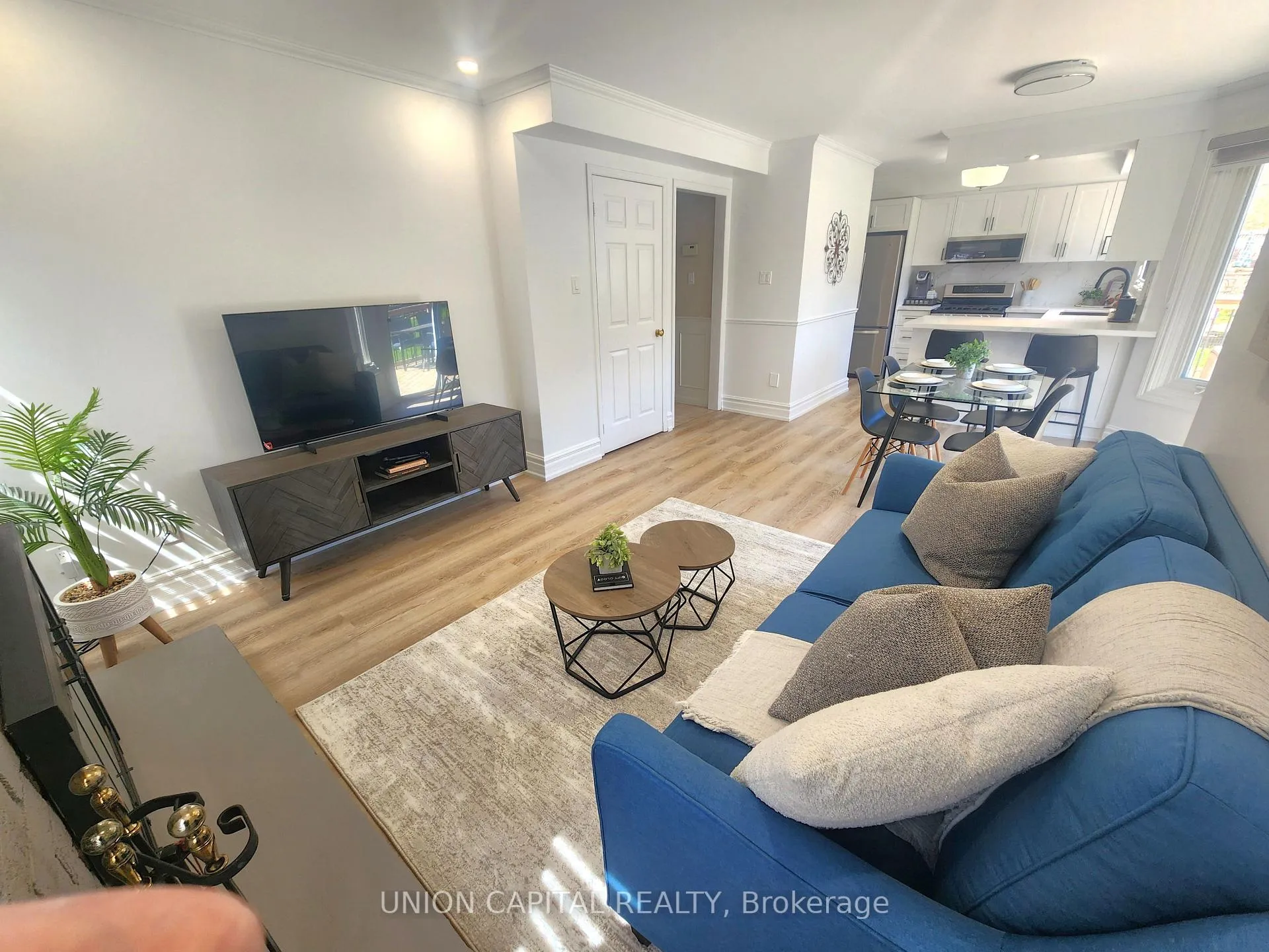 Photo 12 of 37 Carmody Lane, Uxbridge — HOMEH