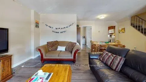 Photo 1 of 226 Westcourt Place, Waterloo, Beechwood — HOMEH