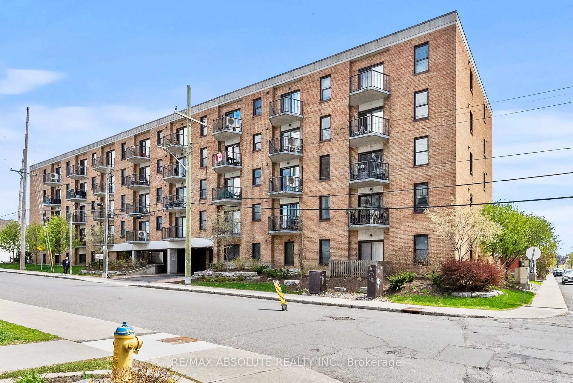 Photo 1 of Unit 406, 50 Burnside Avenue, Ottawa, Ottawa West/Tunneys Pasture — HOMEH