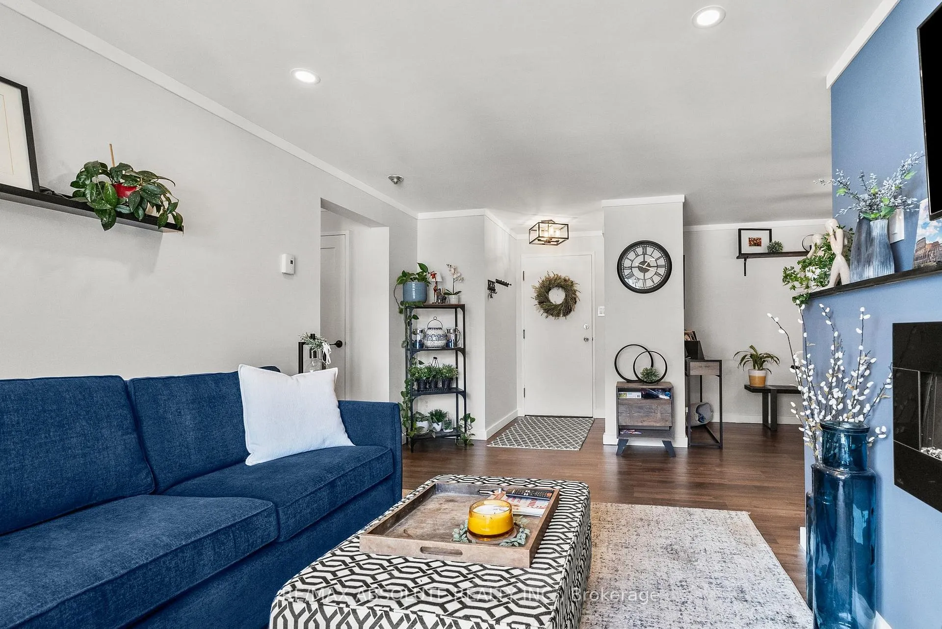 Photo 9 of Unit 406, 50 Burnside Avenue, Ottawa, Ottawa West/Tunneys Pasture — HOMEH