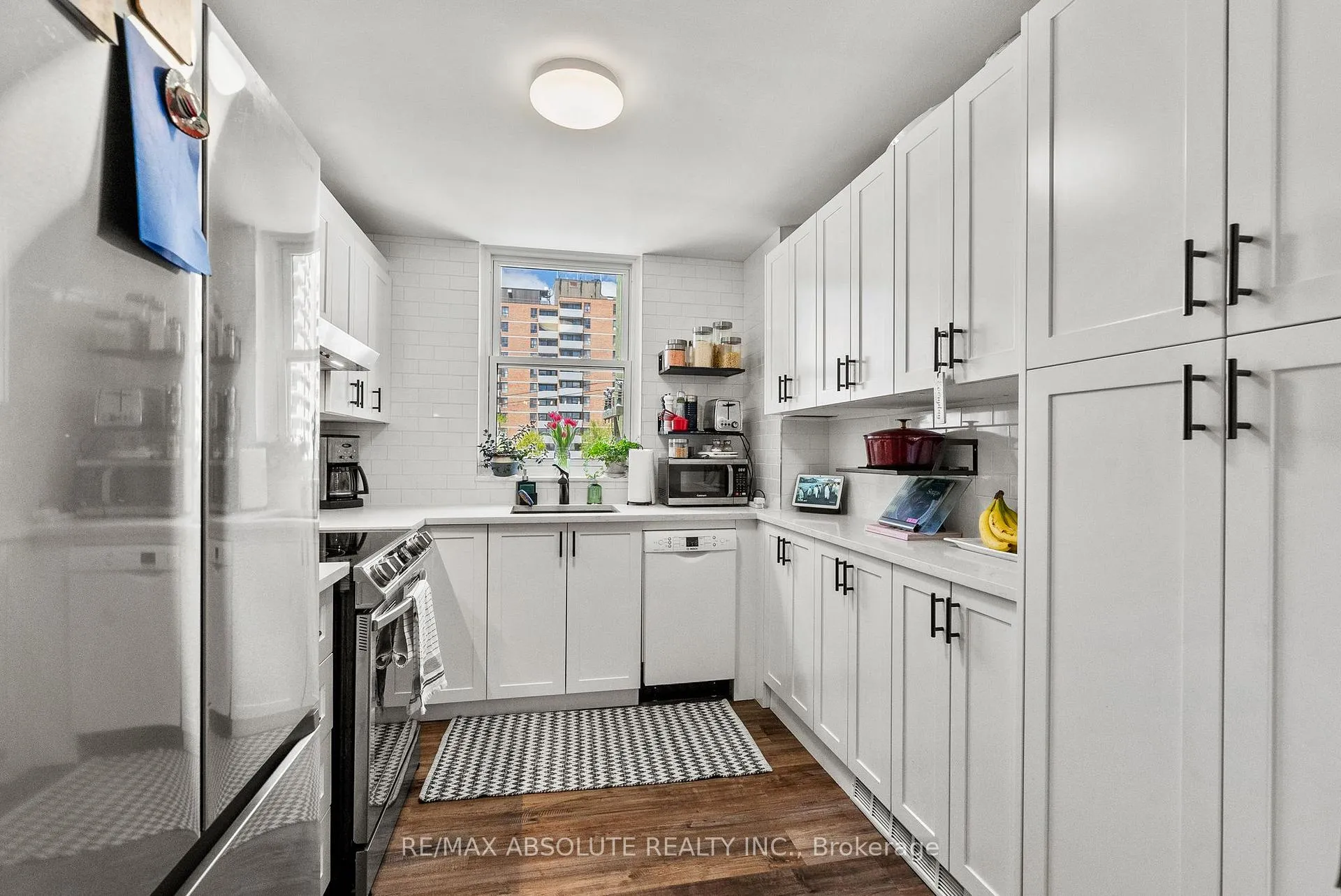 Photo 16 of Unit 406, 50 Burnside Avenue, Ottawa, Ottawa West/Tunneys Pasture — HOMEH