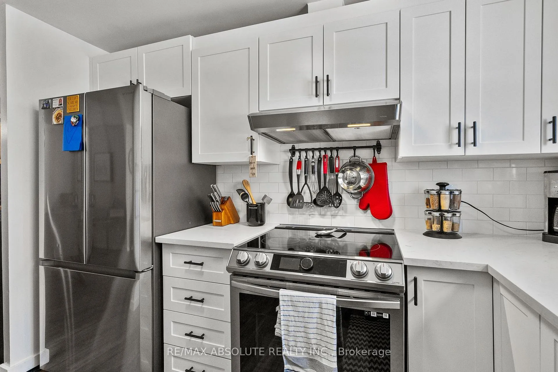 Photo 18 of Unit 406, 50 Burnside Avenue, Ottawa, Ottawa West/Tunneys Pasture — HOMEH