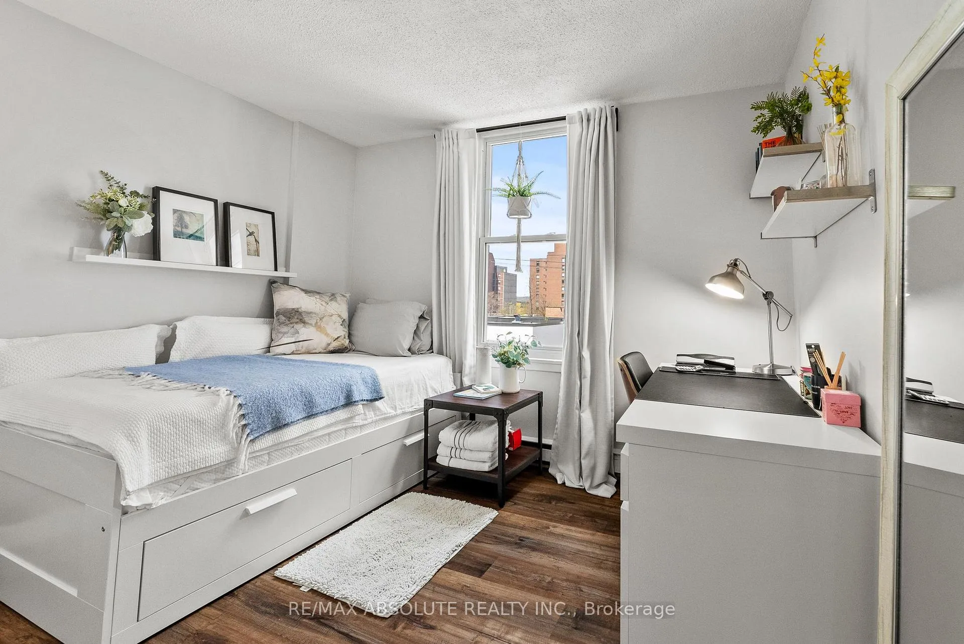 Photo 27 of Unit 406, 50 Burnside Avenue, Ottawa, Ottawa West/Tunneys Pasture — HOMEH