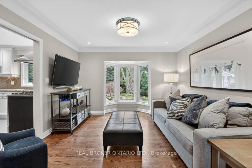 Photo 9 of 258 Briar Hill Crescent, Hamilton, Ancaster — HOMEH