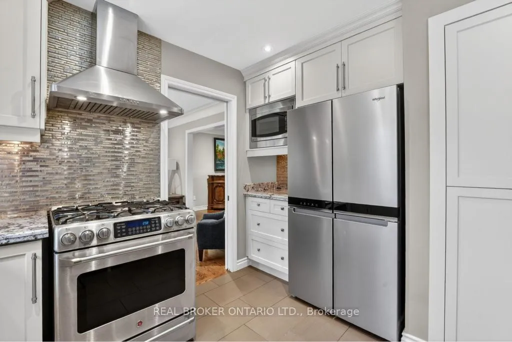 Photo 13 of 258 Briar Hill Crescent, Hamilton, Ancaster — HOMEH
